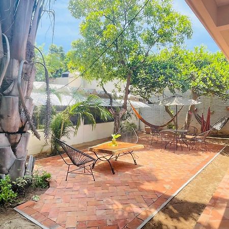 Casa Sixta A 7Min Del Aeropuerto Internacional Pmx Y 2 Cuadras Terminal Autob Ado Hotell Puerto Escondido  Exteriör bild