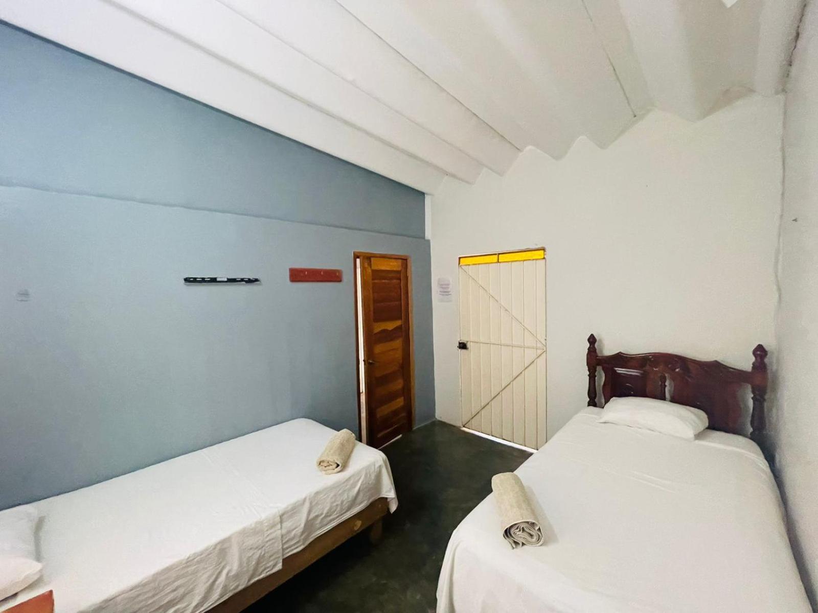 Casa Sixta A 7Min Del Aeropuerto Internacional Pmx Y 2 Cuadras Terminal Autob Ado Hotell Puerto Escondido  Exteriör bild