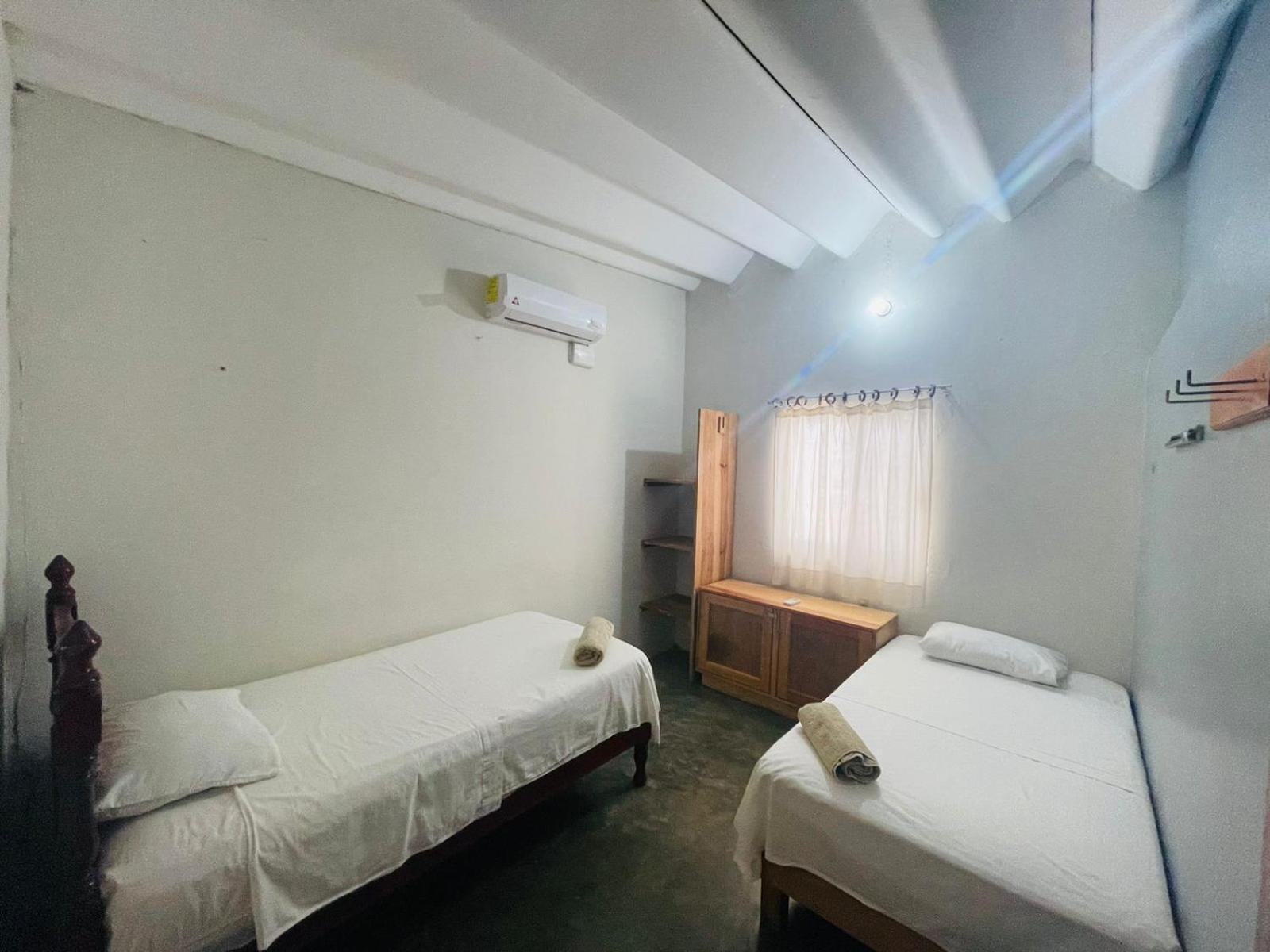 Casa Sixta A 7Min Del Aeropuerto Internacional Pmx Y 2 Cuadras Terminal Autob Ado Hotell Puerto Escondido  Exteriör bild